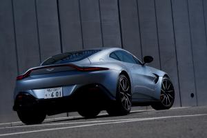 Aston Martin Vantage 2018 года  (JP)